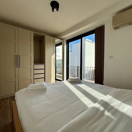 Apartment Stylish 2bed With Views By Homely! *